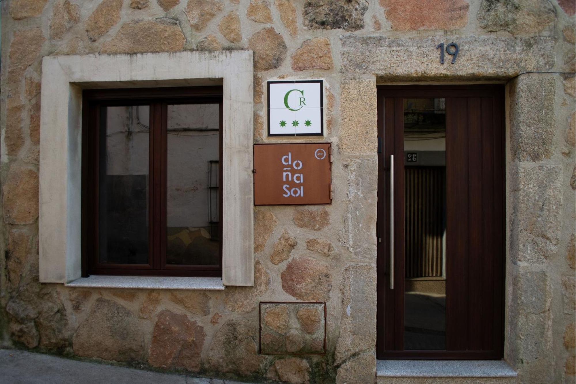 Casa Rural Dona Sol Montánchez Buitenkant foto